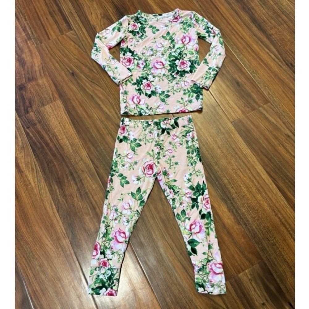 Posh Peanut Renia pink floral Long Sleeve 2 piece pajama set